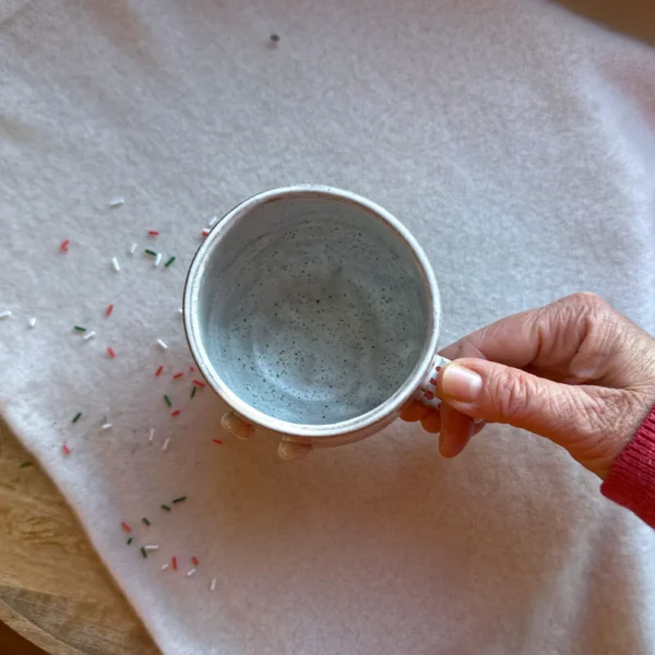 kubeczek panna w zimowej sukience