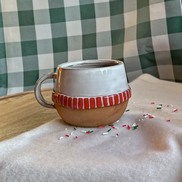 kubek czerwony szaliczek