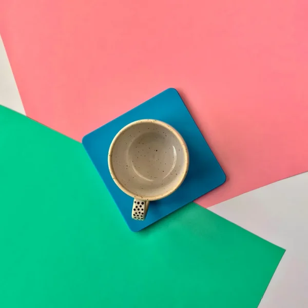 kubek koty czarny i biały