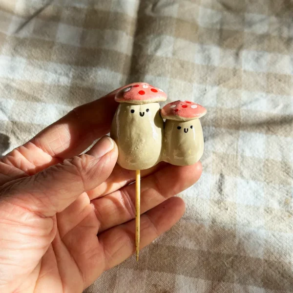 grzybki para różowe kapelusze