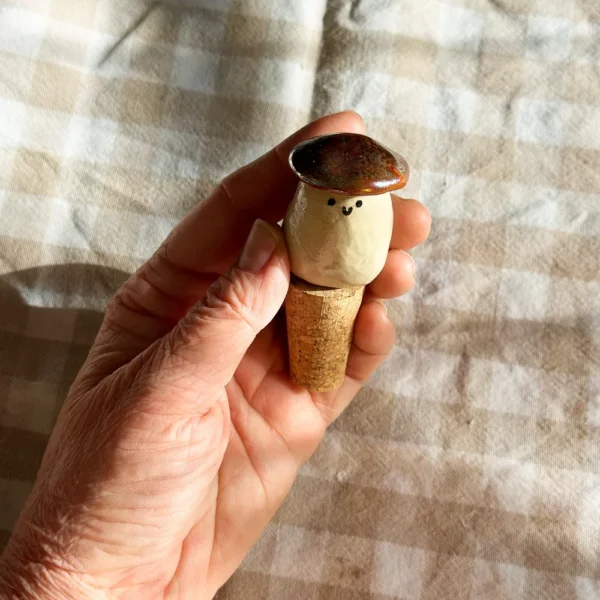 korek grzybek prawdziwek