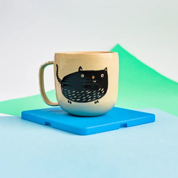 kubek koty czarny i biały